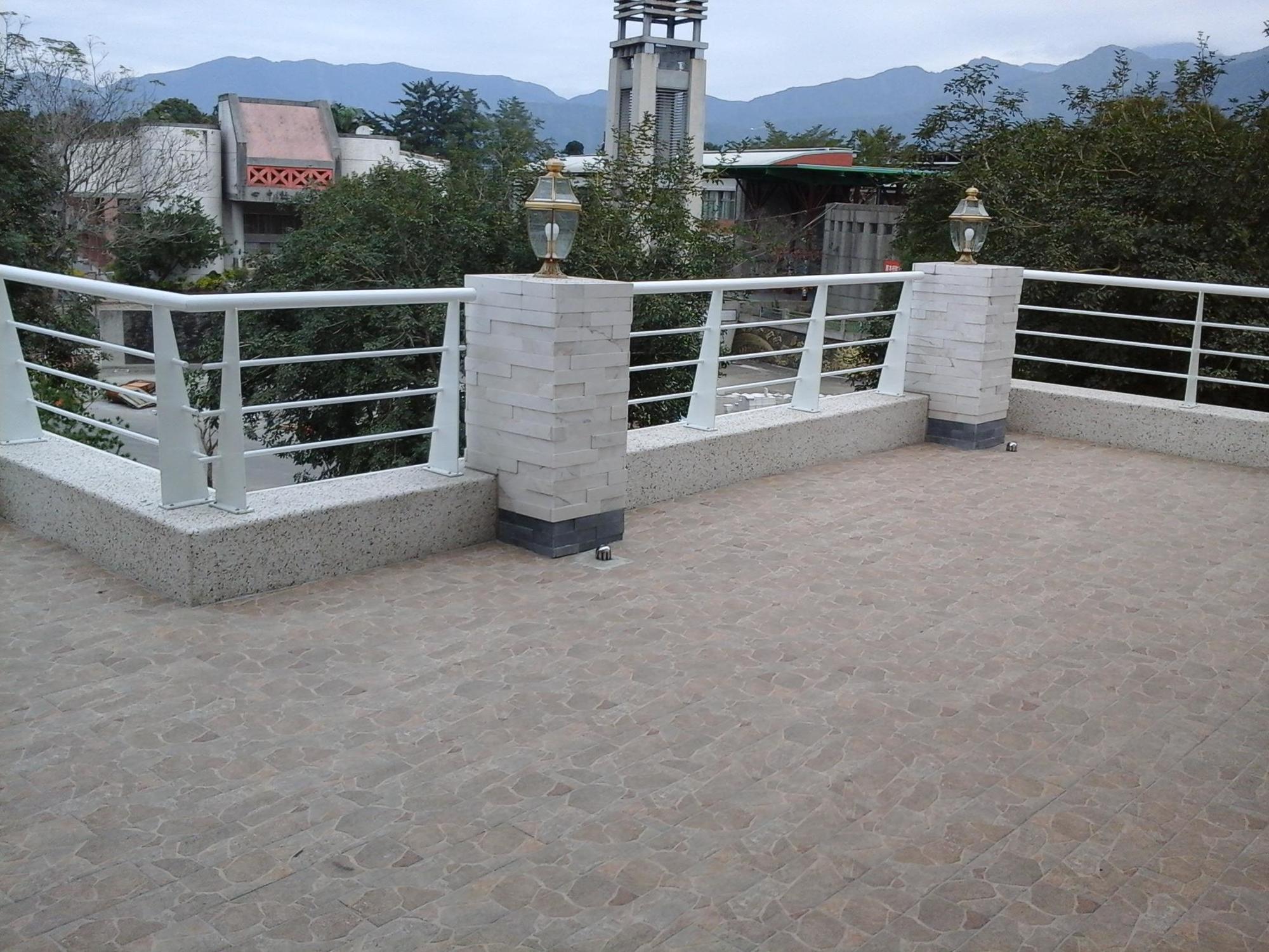 Smile Ark Homestay Юйчи Экстерьер фото